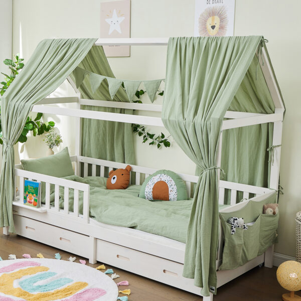 Hausbett Dekoset mit Wimpelkette aus Bio-Musselin-Baumwolle in vielen Farben